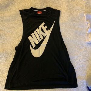 Nike black and white tank top